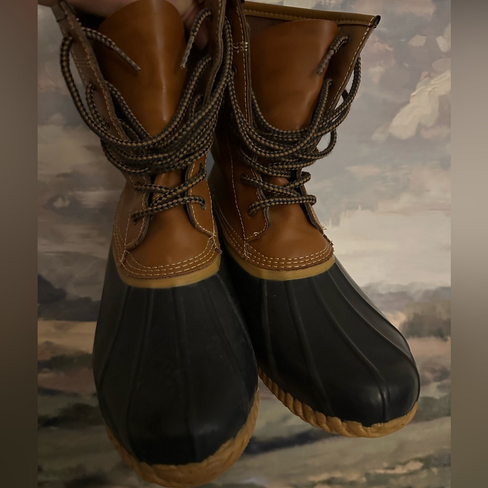 Land’s End Duck Boots - Picture 2 of 7